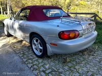Usata Mazda MX5 140 CV (102 kW) 1998 Grigio Cabrio