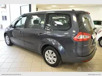 Usata Ford Galaxy Titanium 163 CV (119 kW) 2013 Grigio.delfino Monovolume