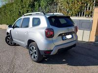 Usata Dacia Duster Prestige 101 CV (74 kW) 2022 Argento SUV