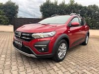 Usata Dacia Sandero Essentiel 100 CV (73 kW) 2022 Rosso Berlina