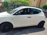 Usata Lancia Ypsilon S 69 CV (50 kW) 2018 Bianco Utilitaria