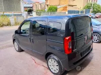 Usata Fiat Qubo Trekking 75 CV (55 kW) 2015 Nero Monovolume