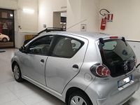 Usata Toyota Aygo 68 CV (50 kW) 2011 Grigio Utilitaria