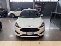Usata Ford Focus ST-Line 125 CV (91 kW) 2018 Bianco Berlina
