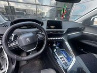 Usata Peugeot 3008 Business-Line 131 CV (96 kW) 2019 Bianco SUV