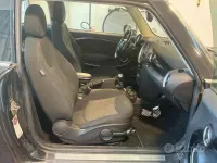 Usata Mini Cooper D 112 CV (82 kW) 2011 Nero Utilitaria
