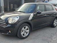 Usata Mini Park Lane Countryman 111 CV (81 kW) 2016 Nero SUV