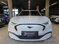 Usata Ford Mustang Mach-E 197 kW (269 CV) 2022 Bianco SUV