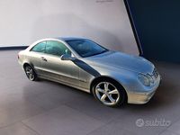 Usata Mercedes CLK270 Elegance 169 CV (124 kW) 2004 Grigio Coupé