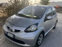 Usata Toyota Aygo 68 CV (50 kW) 2008 Grigio Utilitaria
