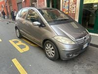 Usata Mercedes A180 Classic 108 CV (79 kW) 2005 Grigio Berlina