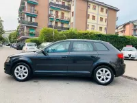 Usata Audi A3 Ambiente 105 CV (77 kW) 2010 Marrone Utilitaria
