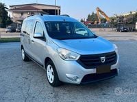 Usata Dacia Dokker 90 CV (66 kW) 2016 Argento Monovolume