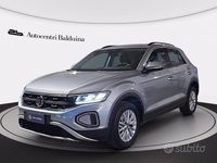 Usata VW T-Roc Life 150 CV (110 kW) 2023 Grigio SUV