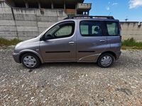 Usata Toyota Yaris Verso Sol 84 CV (61 kW) 2006 Grigio Monovolume