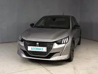Usata Peugeot 208 GT 101 CV (74 kW) 2024 Grigio Utilitaria