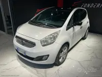 Begagnad Kia Venga 115 HK (84 kW) 2010 Vit Halvkombi