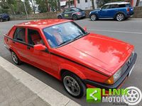 Usata Alfa Romeo 75 120 CV (88 kW) 1991 Rosso Berlina