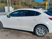 Usata Mazda 3 Evolve 105 CV (77 kW) 2018 Bianco Berlina