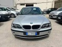 Usata BMW 318 Efficient Dynamics 143 CV (105 kW) 2002 Grigio Berlina
