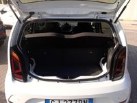 Usata VW e-up! 61 kW (83 CV) 2022 Bianco Utilitaria