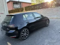 Usata VW Golf VII 110 CV (80 kW) 2013 Nero Utilitaria