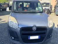 Usata Fiat Doblò 106 CV (77 kW) 2012 Gray Monovolume