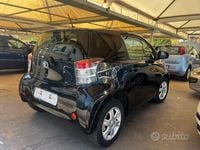 Begagnad Toyota iQ Sol 68 HK (50 kW) 2009 Svart Halvkombi