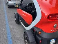 Usata Renault Twizy 8 kW (12 CV) 2019 Rosso Utilitaria