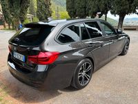 Usata BMW 318 150 CV (110 kW) 2015 Marrone Station wagon