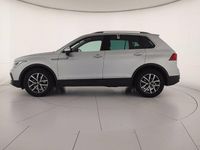 Usata VW Tiguan Life 122 CV (89 kW) 2023 Reflex silver metallizzato SUV
