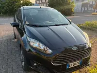 Usata Ford Fiesta 75 CV (55 kW) 2013 Nero Berlina