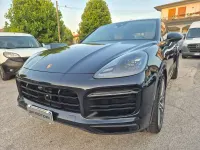 Usata Porsche Cayenne Platinum Edition 340 CV (250 kW) 2022 Blu moonlight SUV