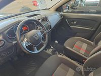 Usata Dacia Sandero Stepway 90 CV (66 kW) 2019 Nero Berlina