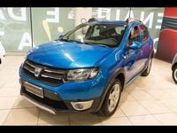Usata Dacia Sandero Prestige 90 CV (66 kW) 2015 Blu/azzurro Utilitaria