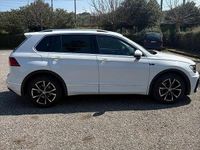 Usata VW Tiguan R-line 150 CV (110 kW) 2018 Nero SUV
