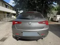 Usado Alfa Romeo Giulietta 175 CV (128 kW) 2014 Gris Utilitario