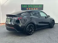 Usata Tesla Model Y 152 kW (208 CV) 2023 Nero SUV
