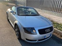 Usata Audi TT Roadster 180 CV (132 kW) 2000 Grigio Cabrio