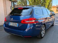 Usata Peugeot 308 Allure 130 CV (95 kW) 2018 Blu Station wagon