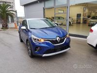 Usata Renault Captur Initiale 160 CV (117 kW) 2021 Blu SUV