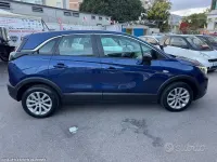 Usata Opel Crossland 110 CV (80 kW) 2021 Blu SUV