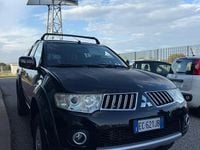 Usata Mitsubishi L200 Intense 136 CV (100 kW) 2010 Nero Pick-up