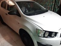 Usata Chevrolet Aveo 86 CV (63 kW) 2012 Bianco Utilitaria