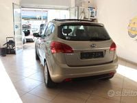 Usata Kia Venga 90 CV (66 kW) 2016 Grigio Utilitaria