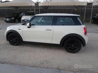 Usata Mini Cooper D 95 CV (69 kW) 2019 Bianco Utilitaria
