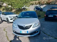 Usata Lancia Ypsilon Gold 69 CV (50 kW) 2020 Grigio Utilitaria