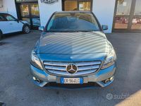 Begagnad Mercedes B200 Executive 136 HK (100 kW) 2013 Grå Minibuss