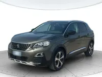 Usata Peugeot 3008 Access 131 CV (96 kW) 2018 Grigio metall. SUV