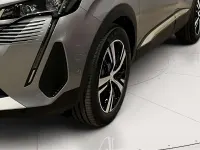 Usata Peugeot 3008 GT 131 CV (96 kW) 2024 Grigio artense  metallizzato SUV